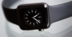 Leia mais sobre o artigo O Space Invaders: My Play Watch Chegou Para Misturar Nostalgia e Tecnologia