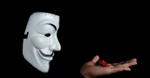 Leia mais sobre o artigo Entendendo o Impacto dos Hackers na Segurança Online e SEO