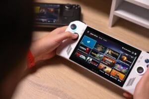 Leia mais sobre o artigo Conheça o Asus ROG Ally X: O Futuro dos Consoles Portáteis em 2023
