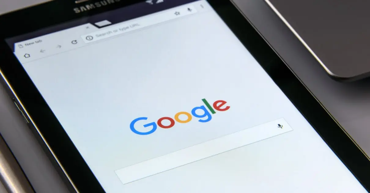 Leia mais sobre o artigo Como o Google Está Combatendo Avaliações Falsas em Mapas