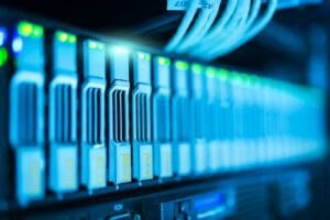 Leia mais sobre o artigo Entendendo a Nuvem Multi-Cloud: Benefícios e Desafios para Empresas