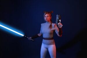 Leia mais sobre o artigo A Magia do Sabre de Luz: O Futuro do Brinquedo dos Sonhos da Disney