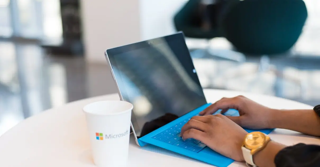 Leia mais sobre o artigo Microsoft Recall: O ‘filtro de informações sensíveis’ que não protege seus dados como deveria